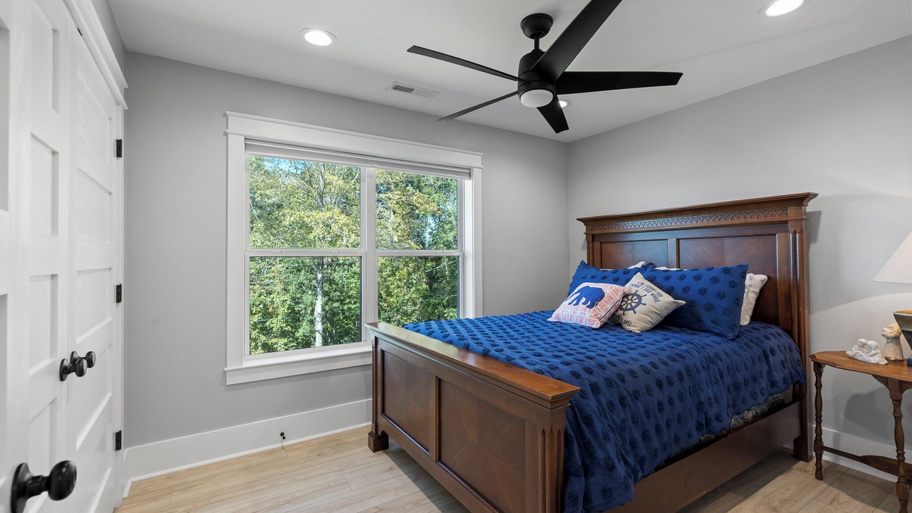 Photo of Bedroom in Crane Hill