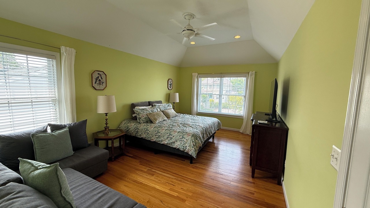 Photo of Bedroom in Spring Lake Heights