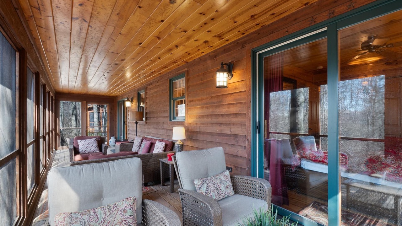 Photo of Patio Balcony in Saugatuck