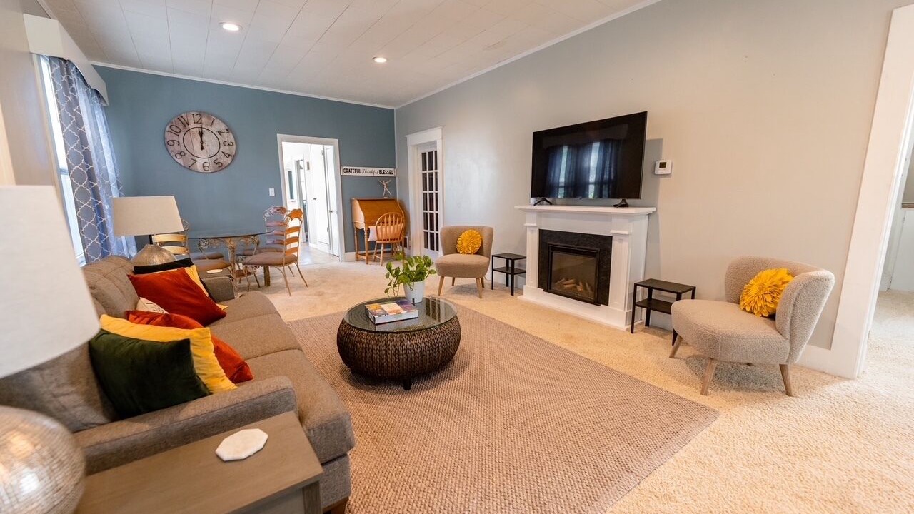 Photo of Livingroom in Independence