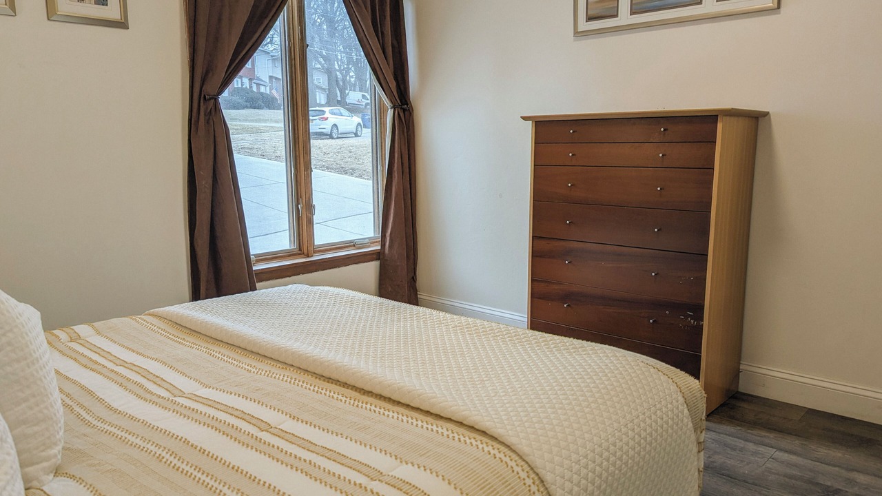 Photo of Bedroom in Des Moines