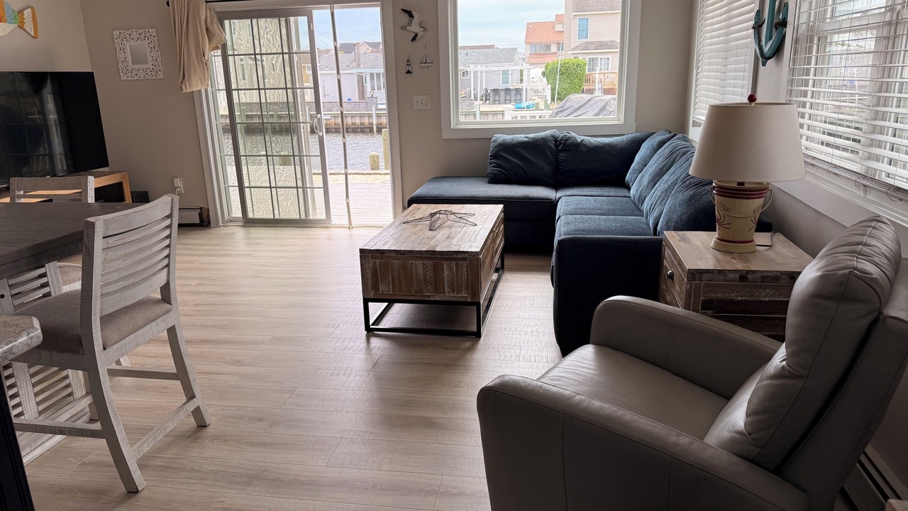 Photo of Livingroom in Ortley Beach