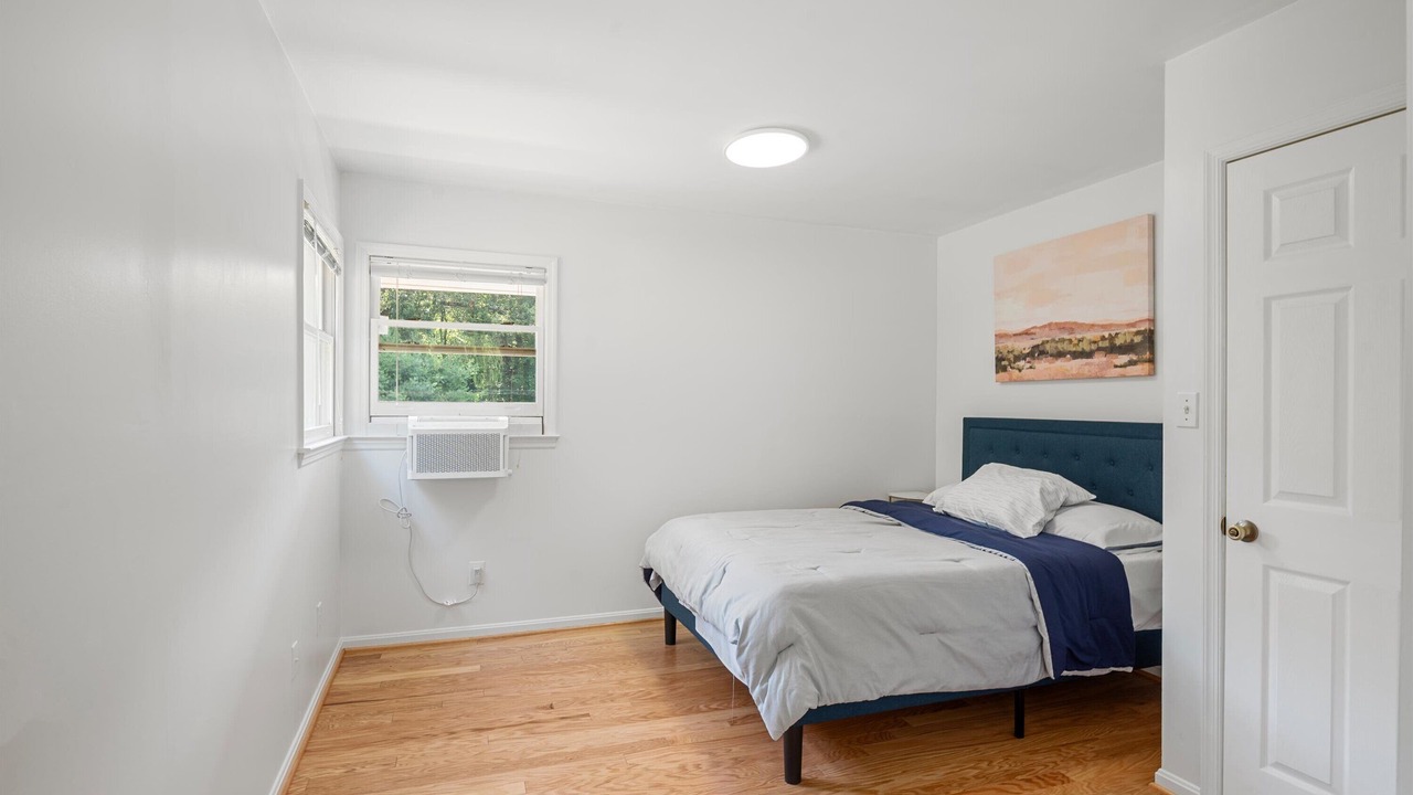 Photo of Bedroom in Boyce