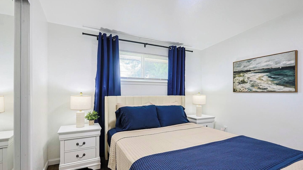 Photo of Bedroom in Maryville
