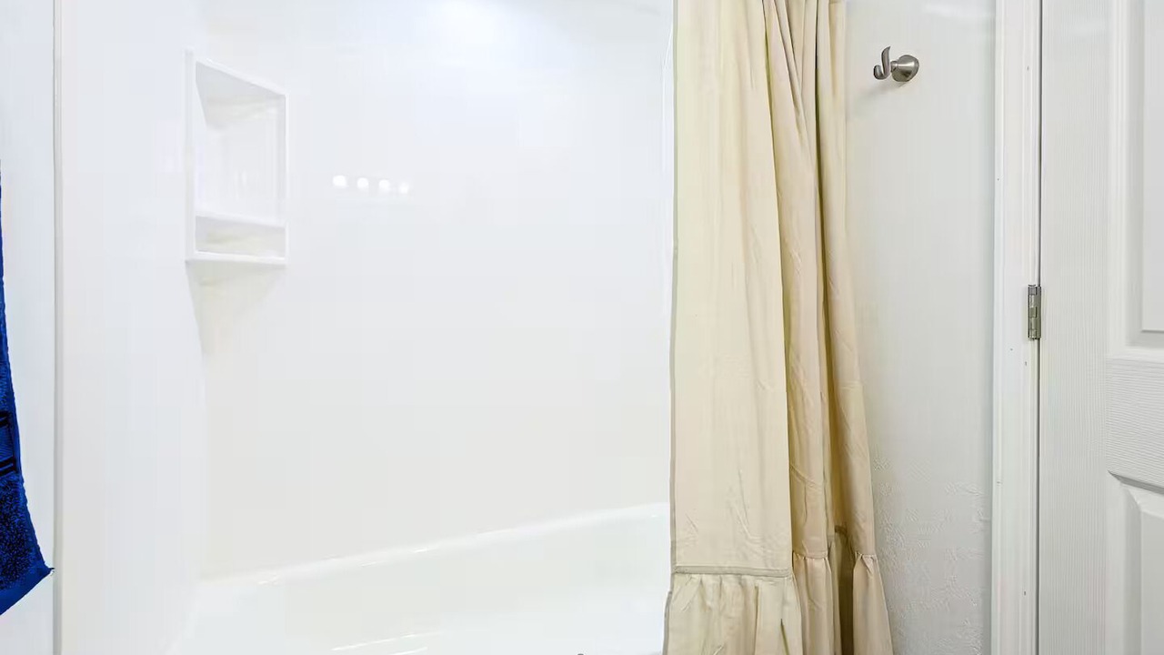 Photo of Bathroom in Maryville