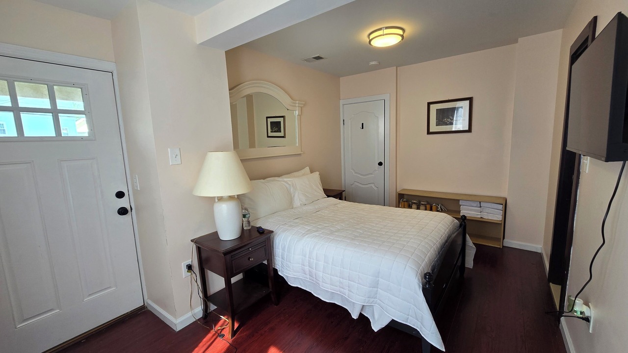 Photo of Bedroom in Keansburg