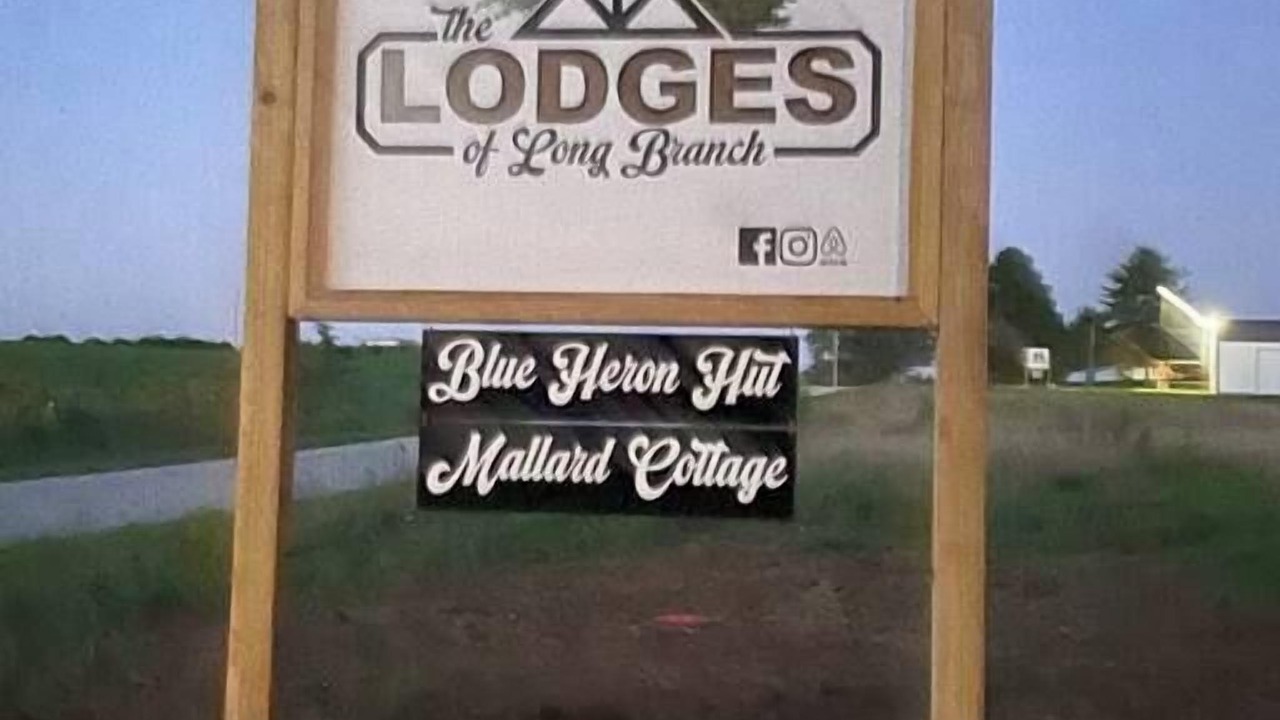 Photo of Others in Bevier