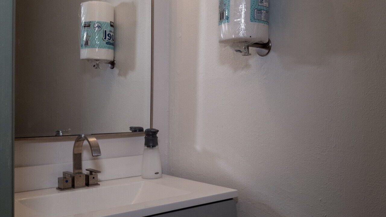 Photo of Bathroom in Ashley Oaks