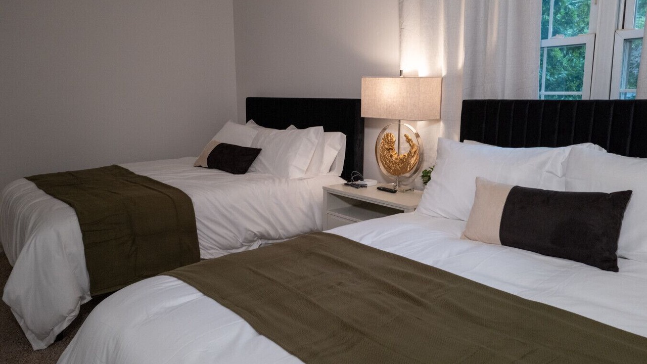Photo of Bedroom in Ashley Oaks