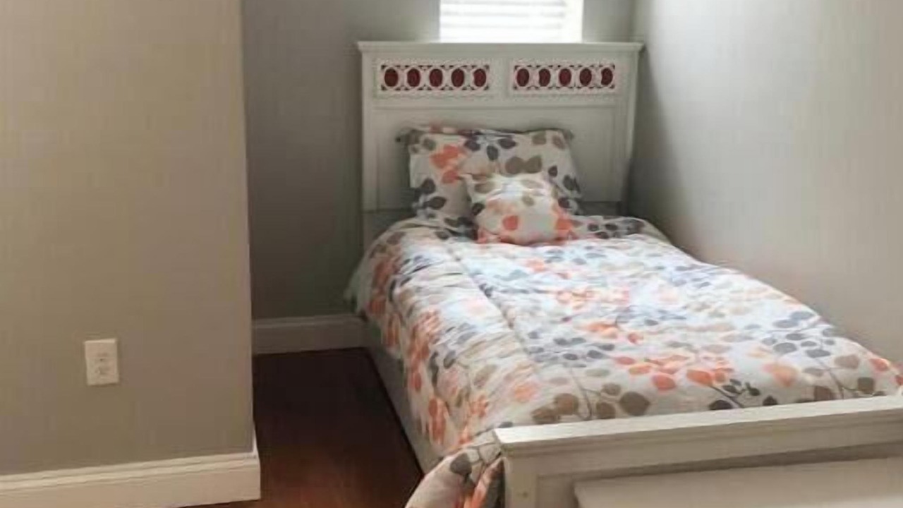 Photo of Bedroom in Bolton Hill
