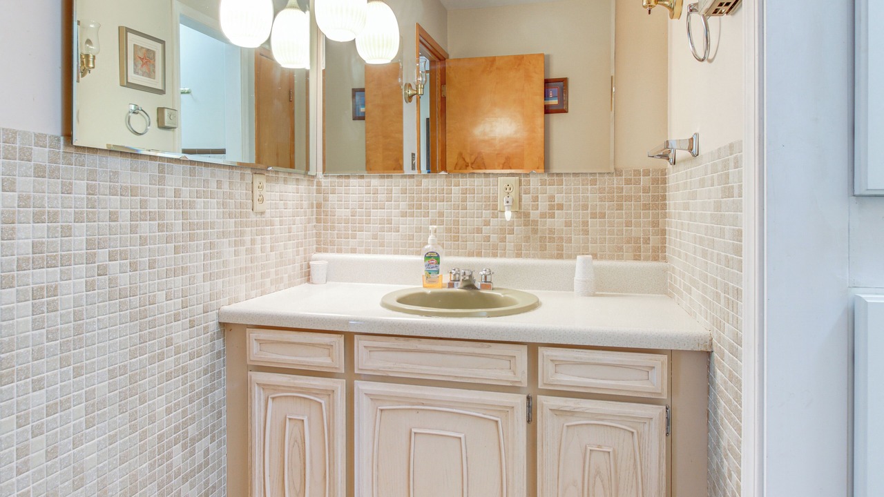 Photo of Bathroom in Argyle