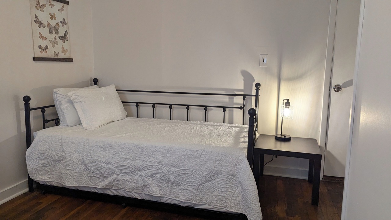 Photo of Bedroom in Kirksville
