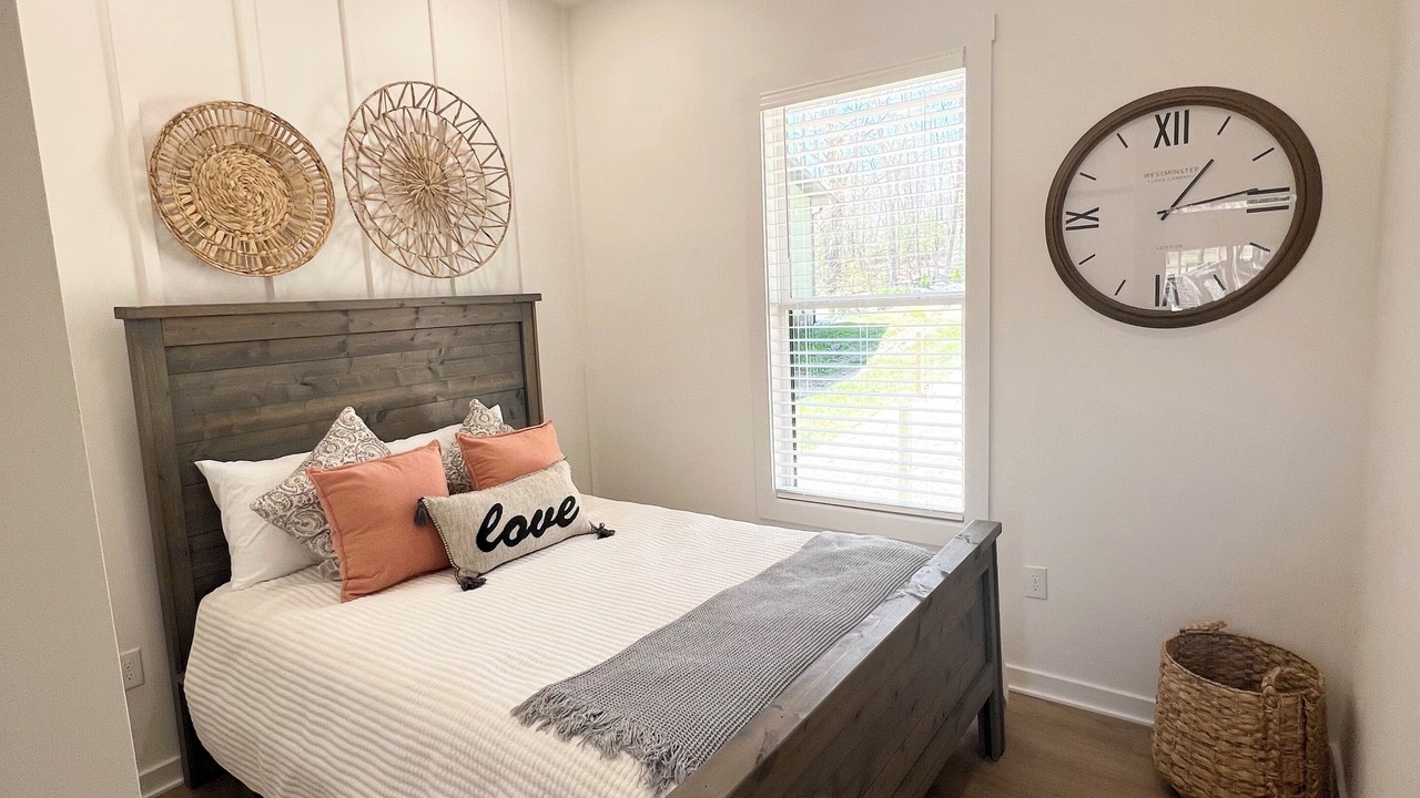Photo of Bedroom in Tracy City
