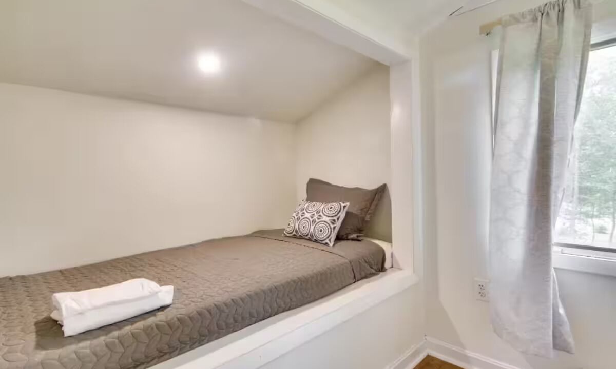 Photo of Bedroom in Harbeson
