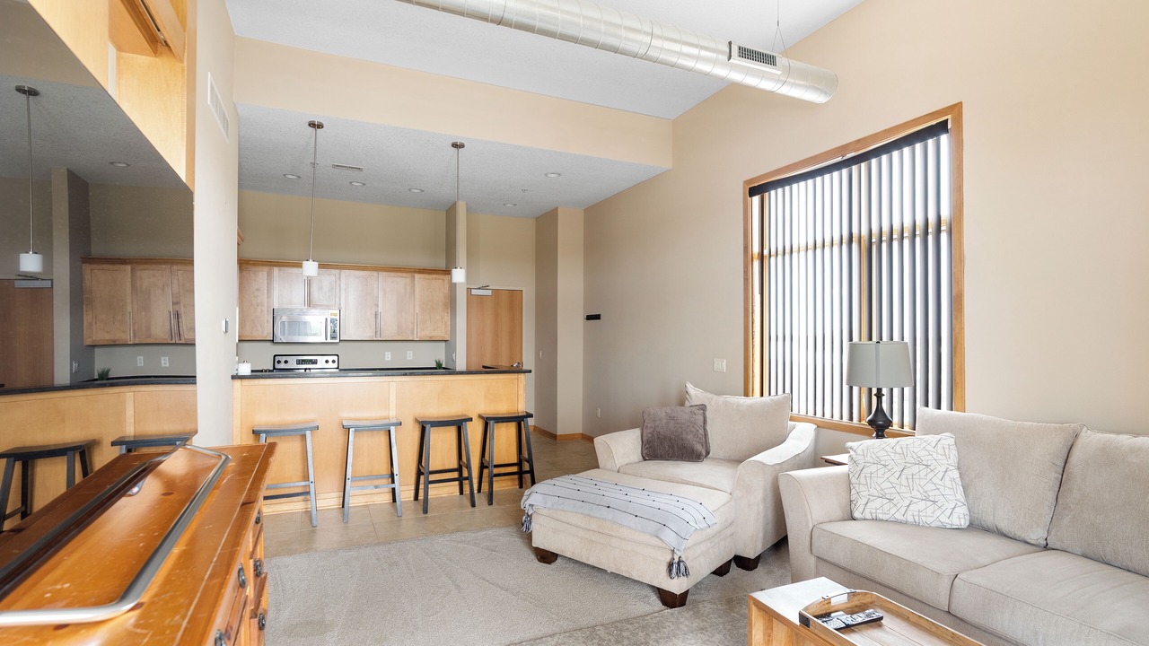 Photo of Livingroom in West Des Moines