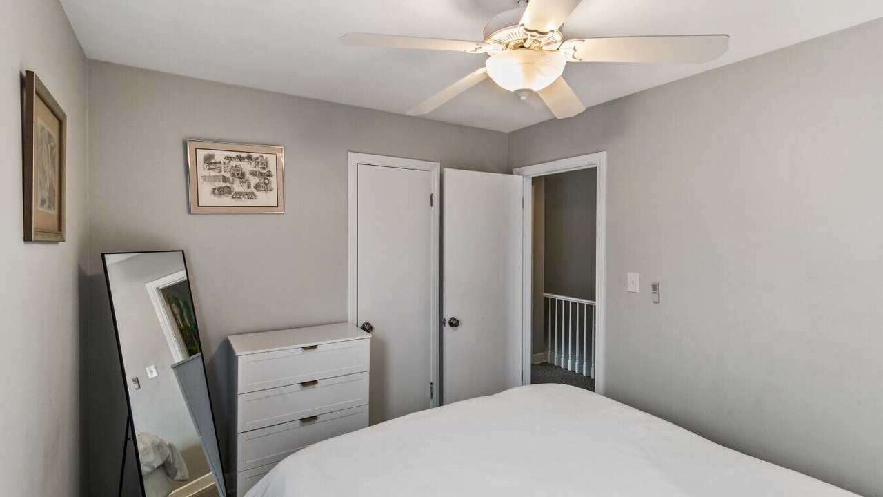 Photo of Bedroom in Libertyville