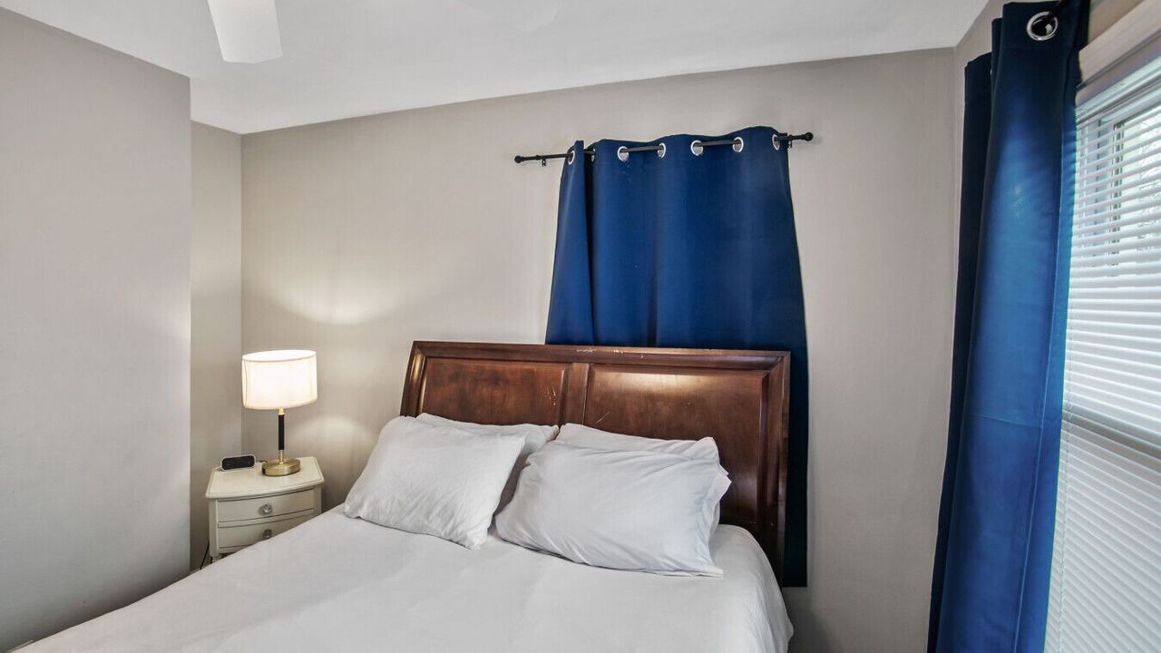 Photo of Bedroom in Libertyville