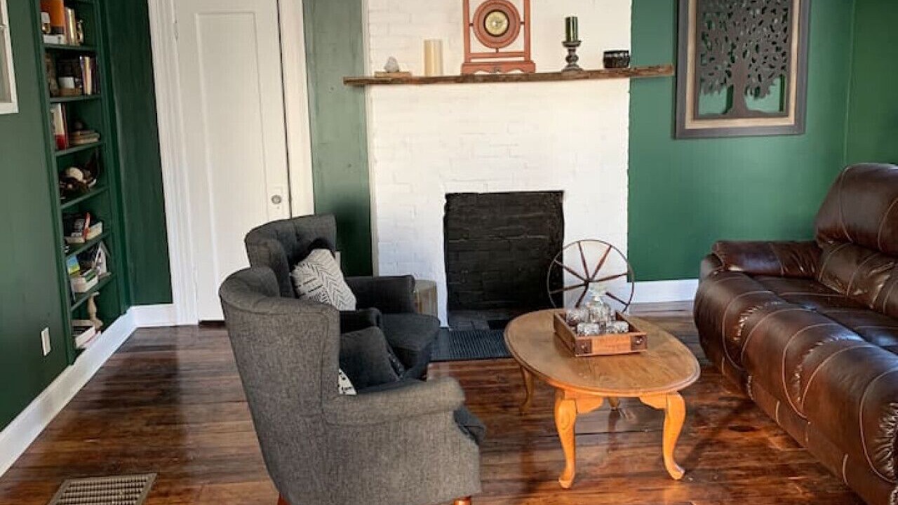 Photo of Livingroom in Davenport