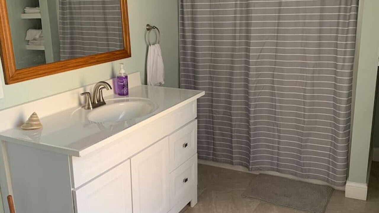Photo of Bathroom in Davenport