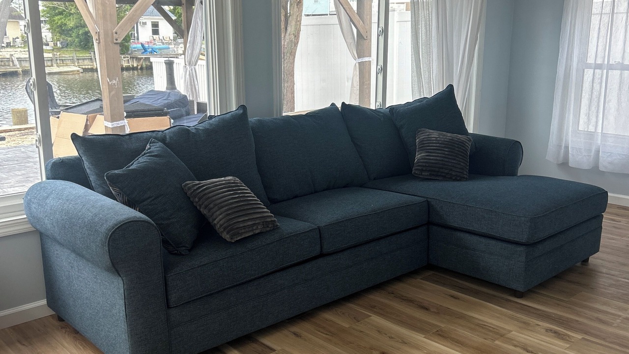 Photo of Livingroom in Mystic Island