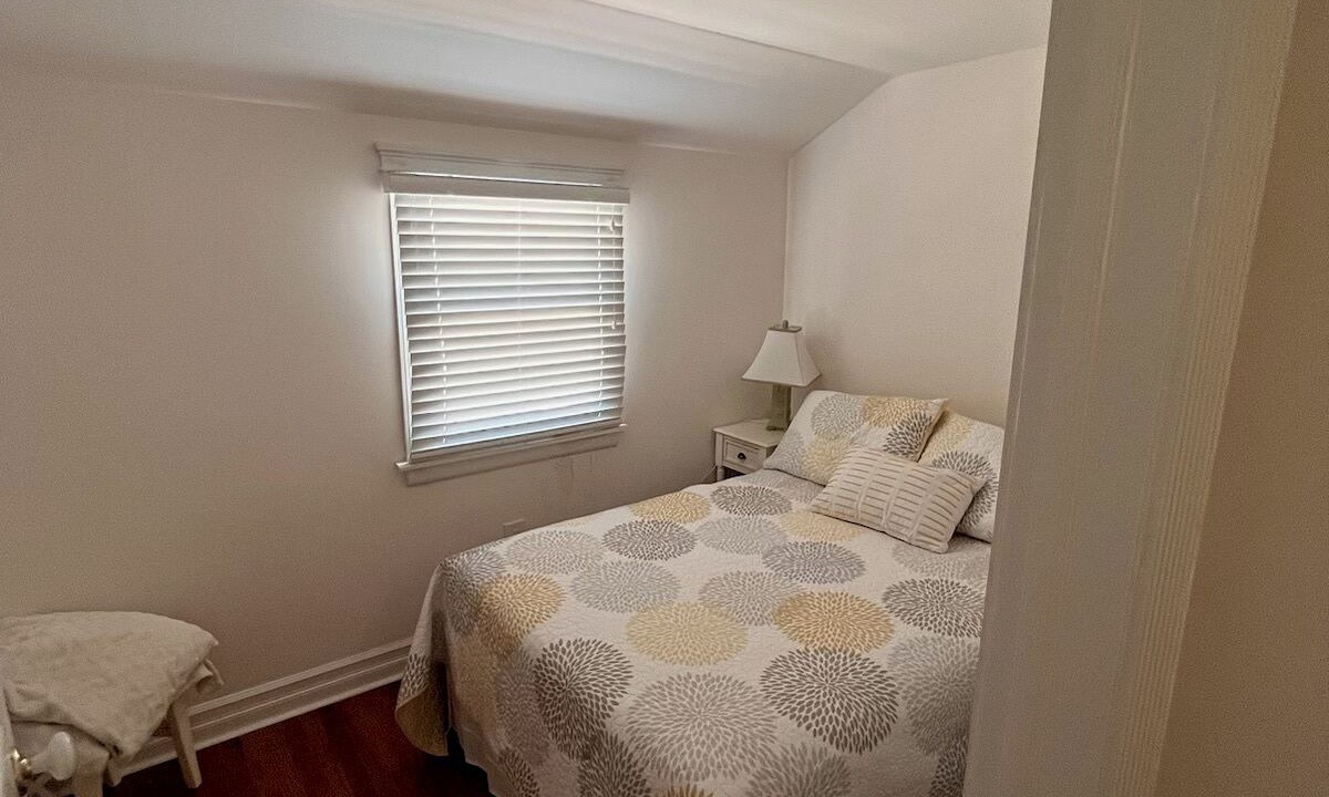 Photo of Bedroom in Beach Haven West