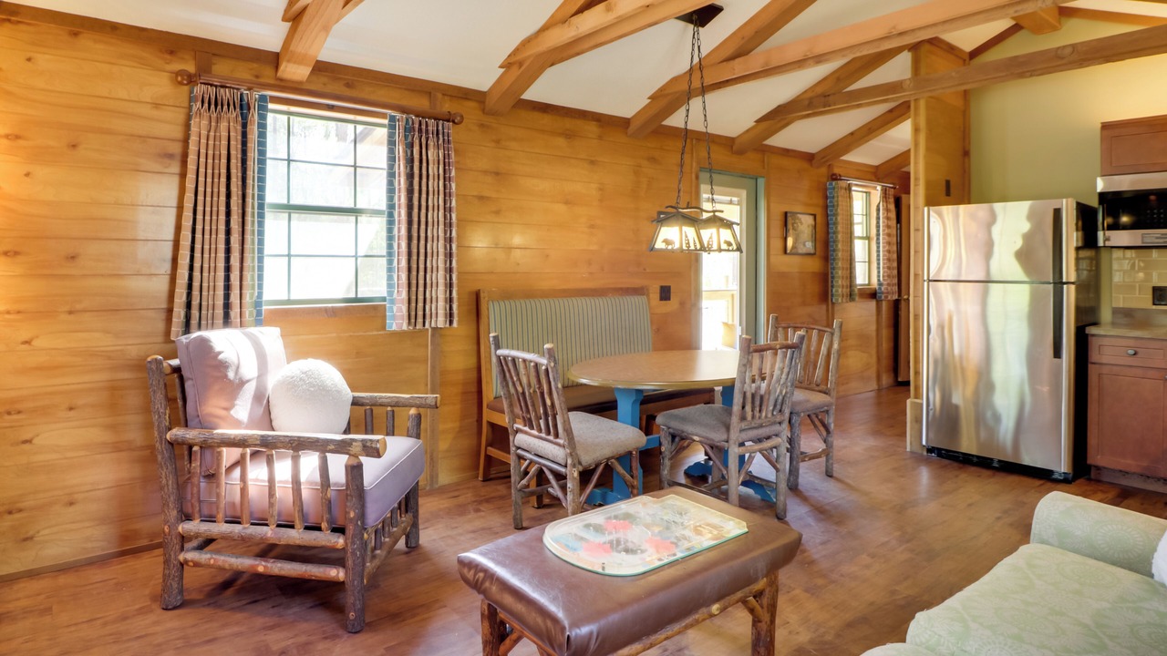 Photo of Livingroom in Heflin