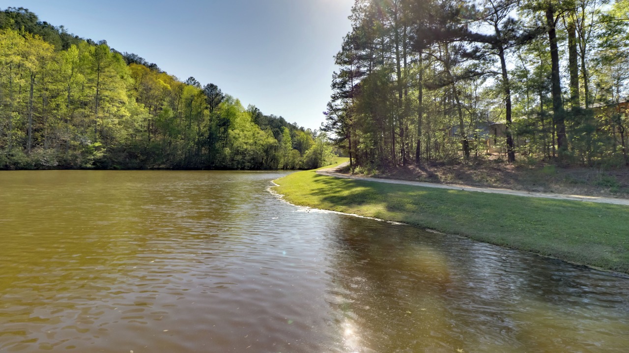 Photo of Others in Heflin