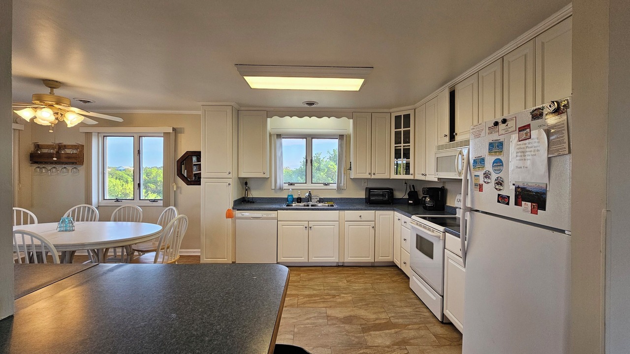 Photo of Kitchen in Carova Beach