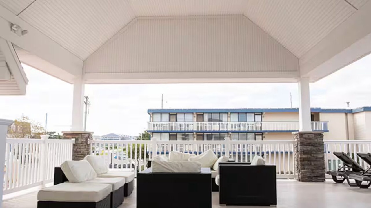 Photo of Outdoor in Avalon