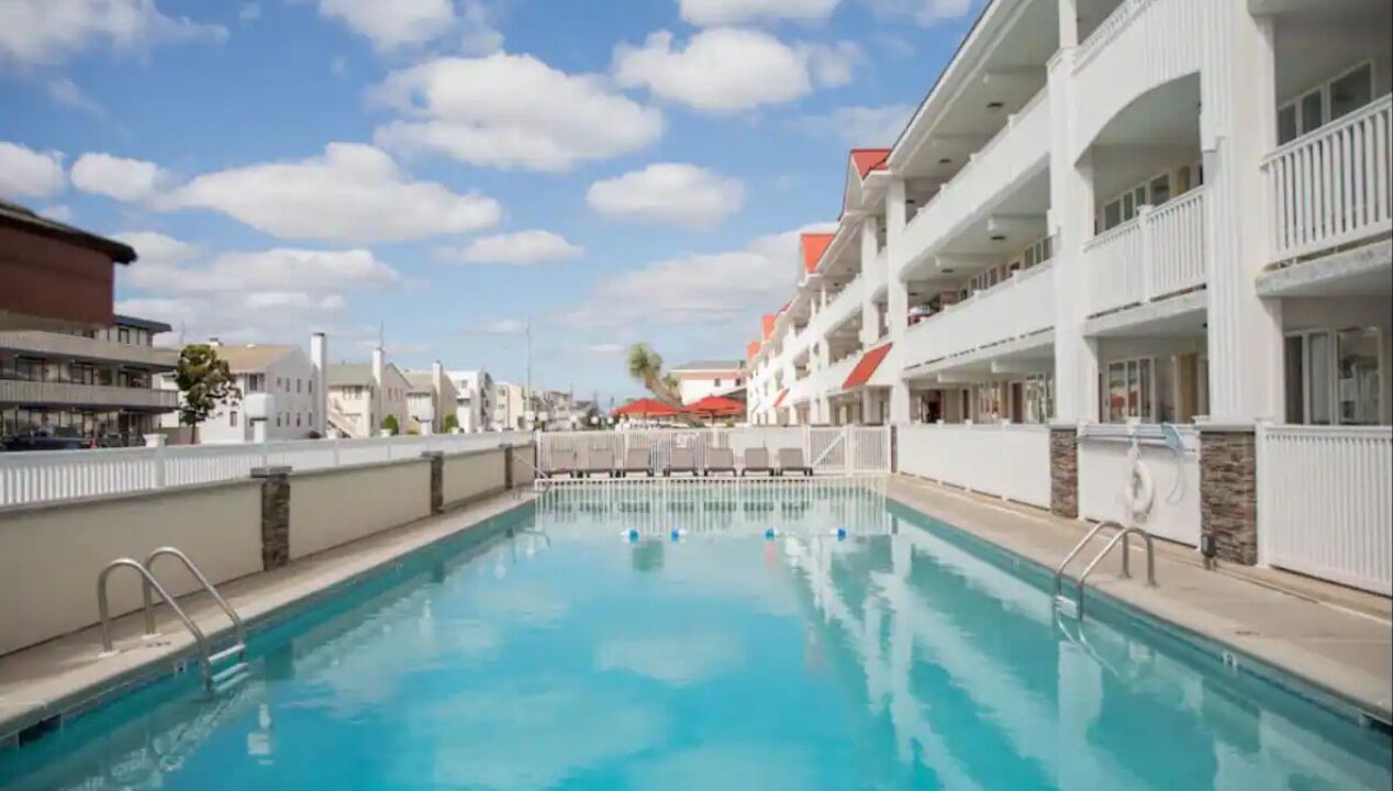 Photo of Outdoor in Avalon