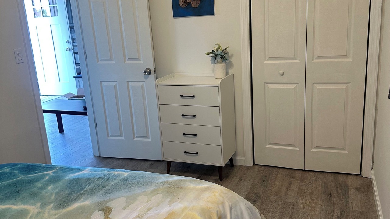 Photo of Bedroom in Mystic Island