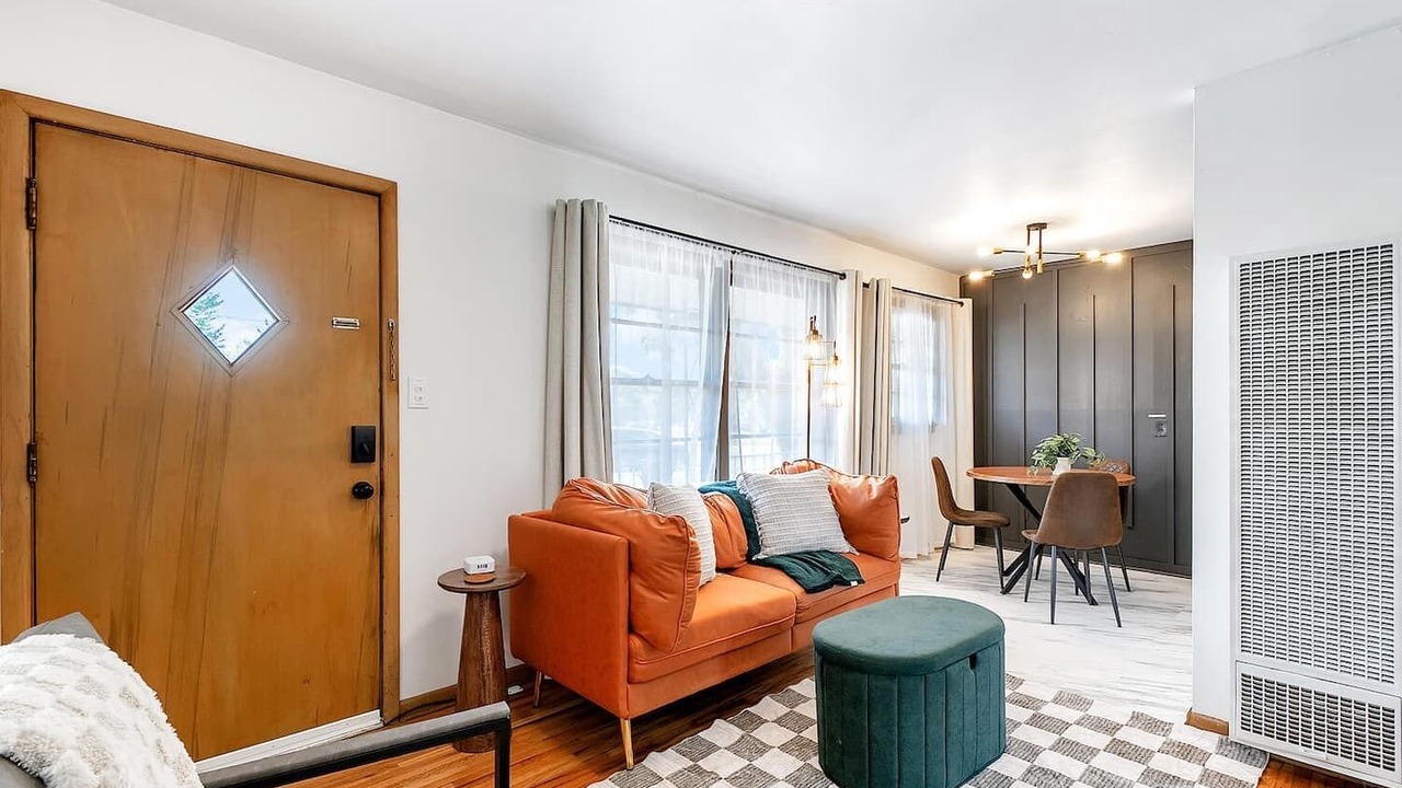 Photo of Livingroom in Derby