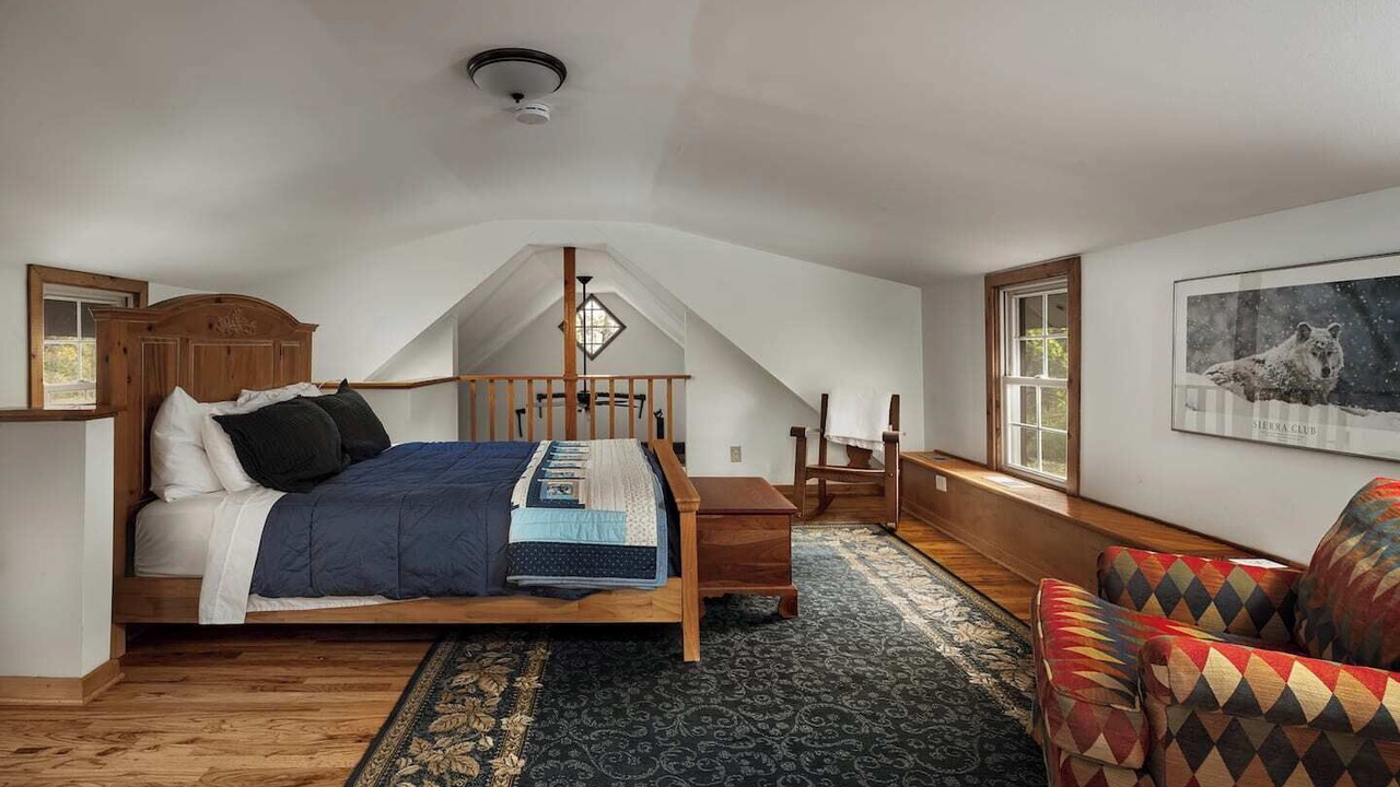 Photo of Bedroom in Marshall