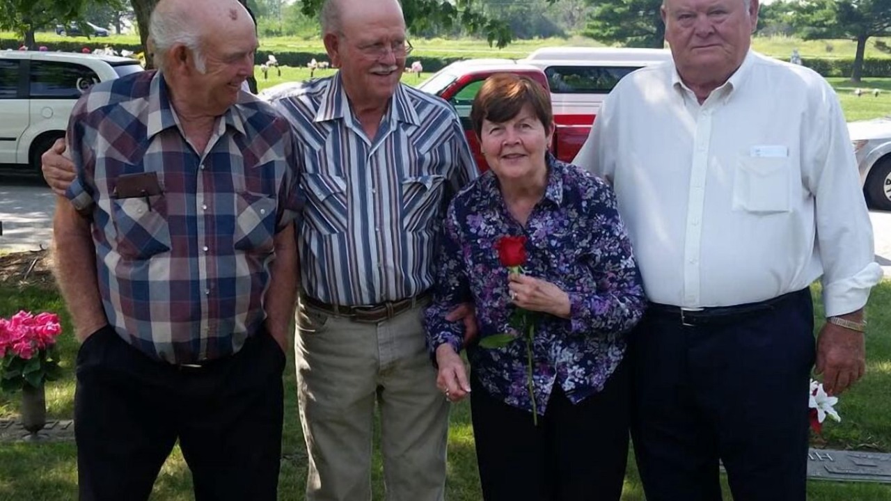 Photo of Others in Hunnewell