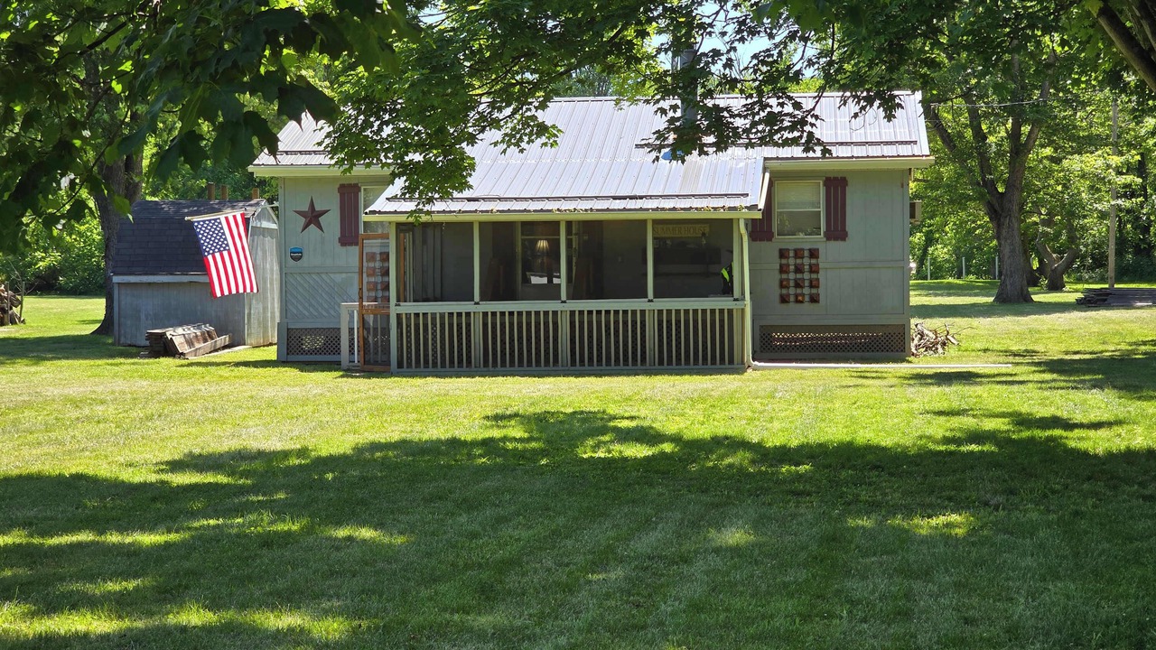 Photo of Outdoor in Points