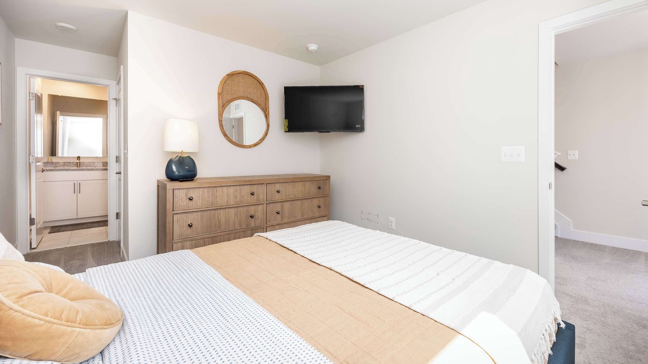 Photo of Bedroom in Caine Woods