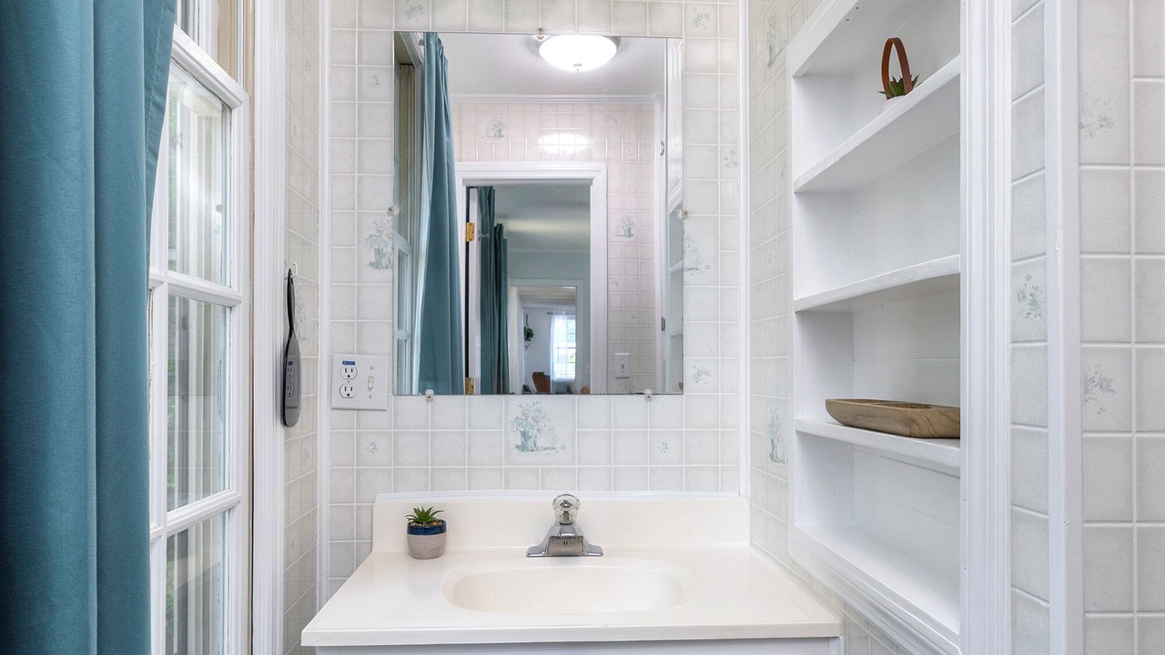 Photo of Bathroom in Manning