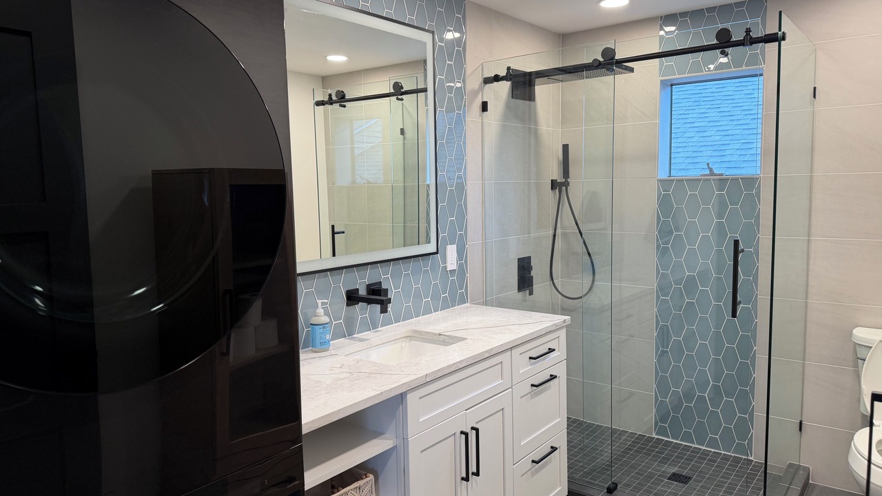 Photo of Bathroom in Norton Shores