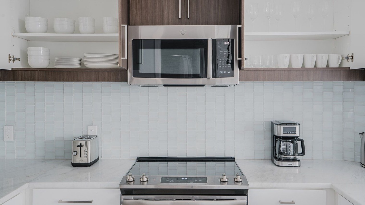 Photo of Kitchen in Woodmont Triangle