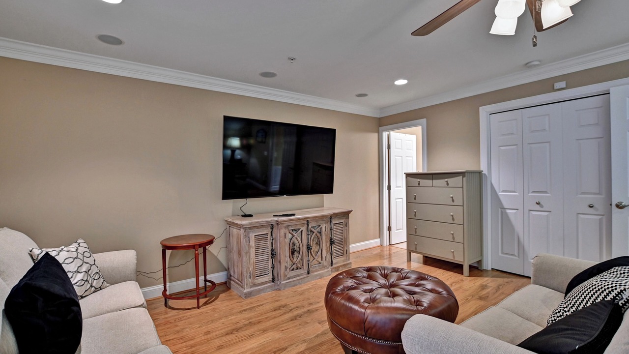 Photo of Livingroom in Frankford