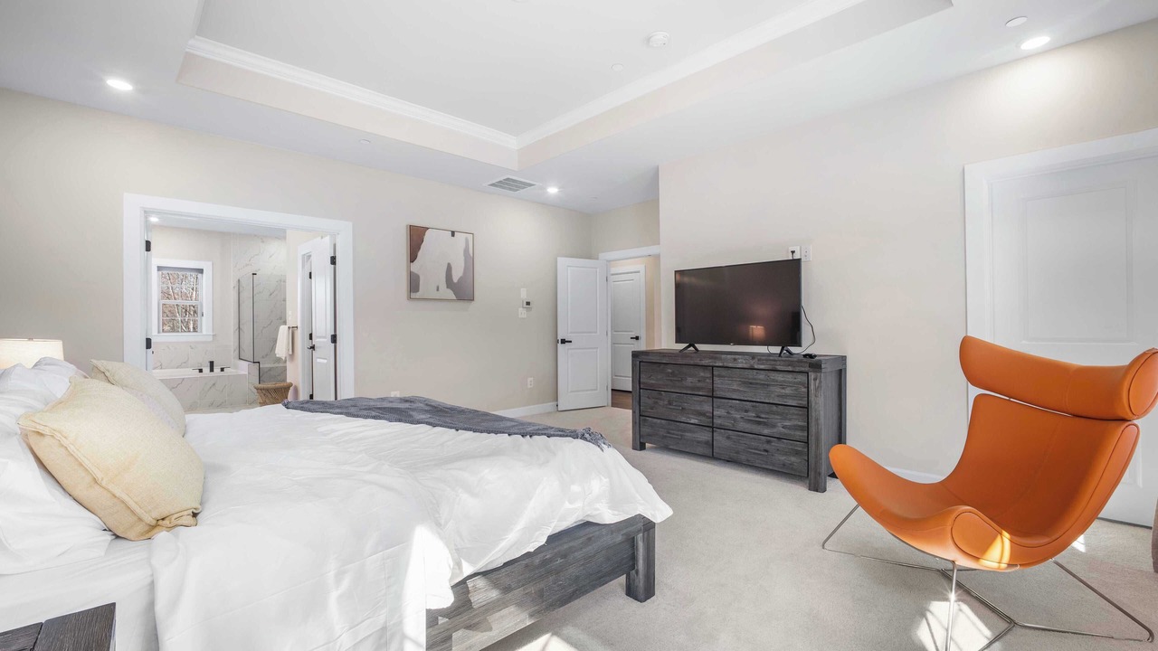 Photo of Bedroom in Linganore-Bartonsville