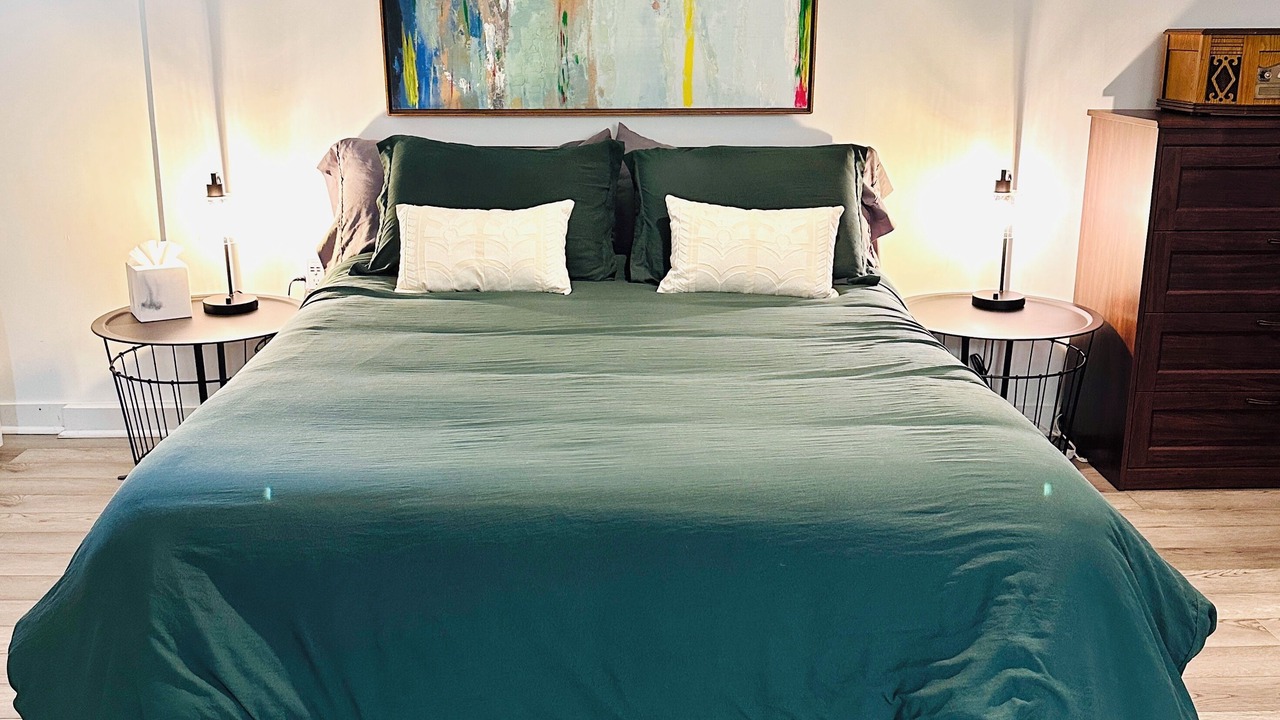 Photo of Bedroom in Downtown Baltimore