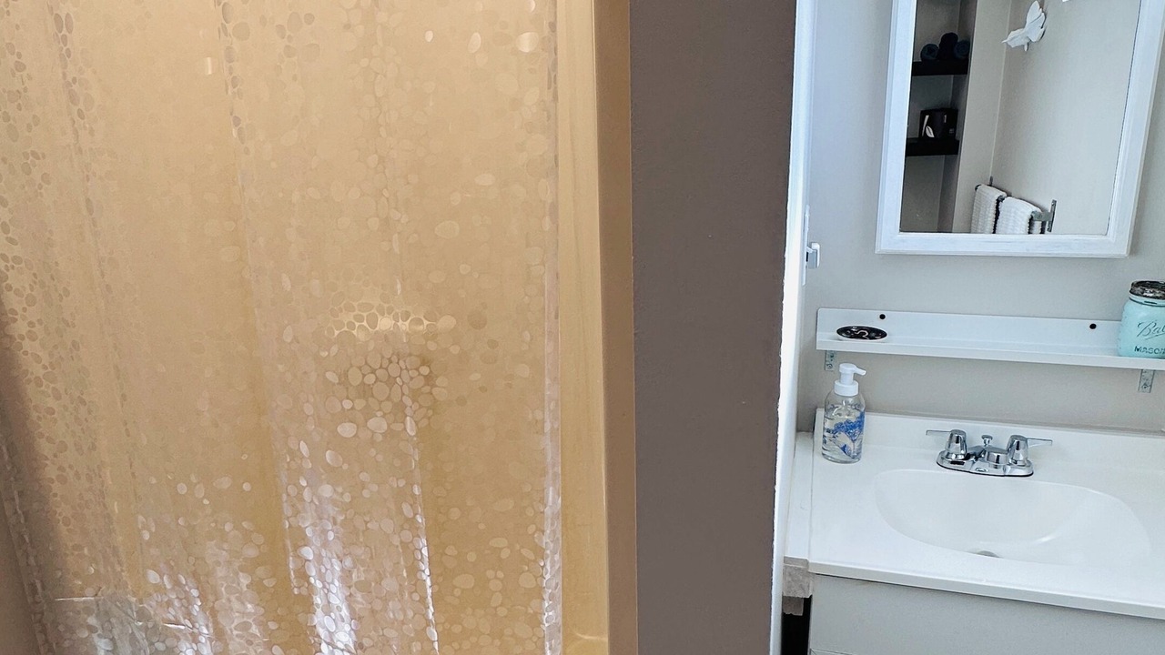 Photo of Bathroom in Downtown Baltimore