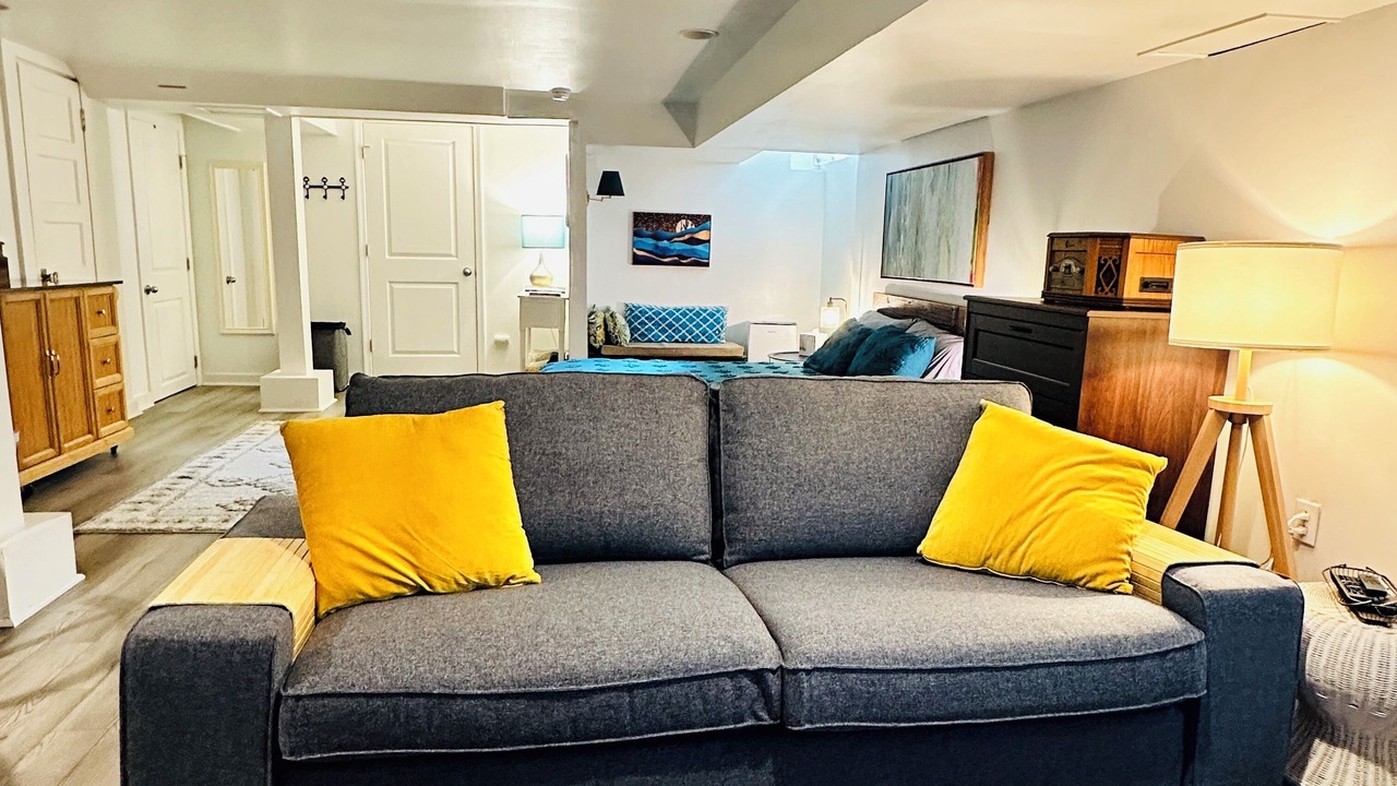 Photo of Bedroom in Downtown Baltimore