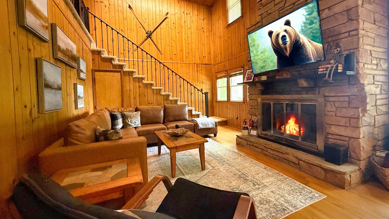 Photo of Livingroom in Charter Hills