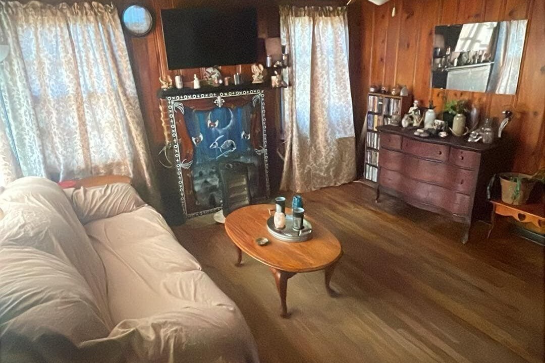 Photo of Bedroom in Jemison