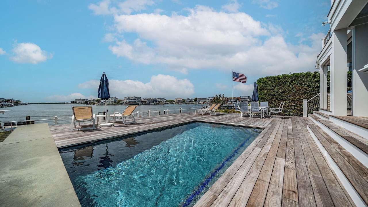 Photo of Outdoor in Avalon