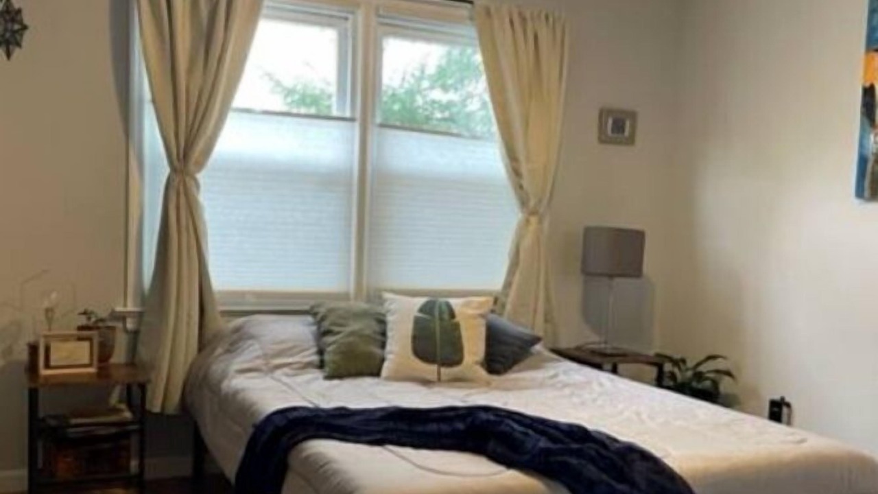 Photo of Bedroom in Keyport