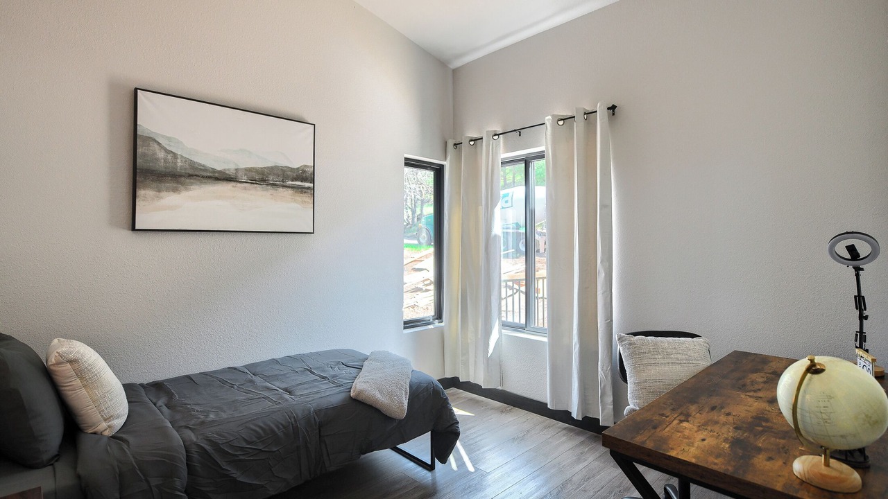 Photo of Bedroom in Sturgis