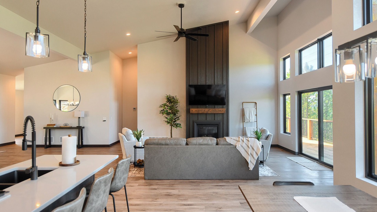 Photo of Livingroom in Sturgis